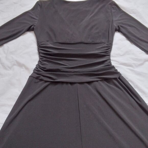 EXPRESS Black Dress Gathered Waist 3/4 Sleeve Fit And Flare Womens Size 6 - Picture 11 of 12